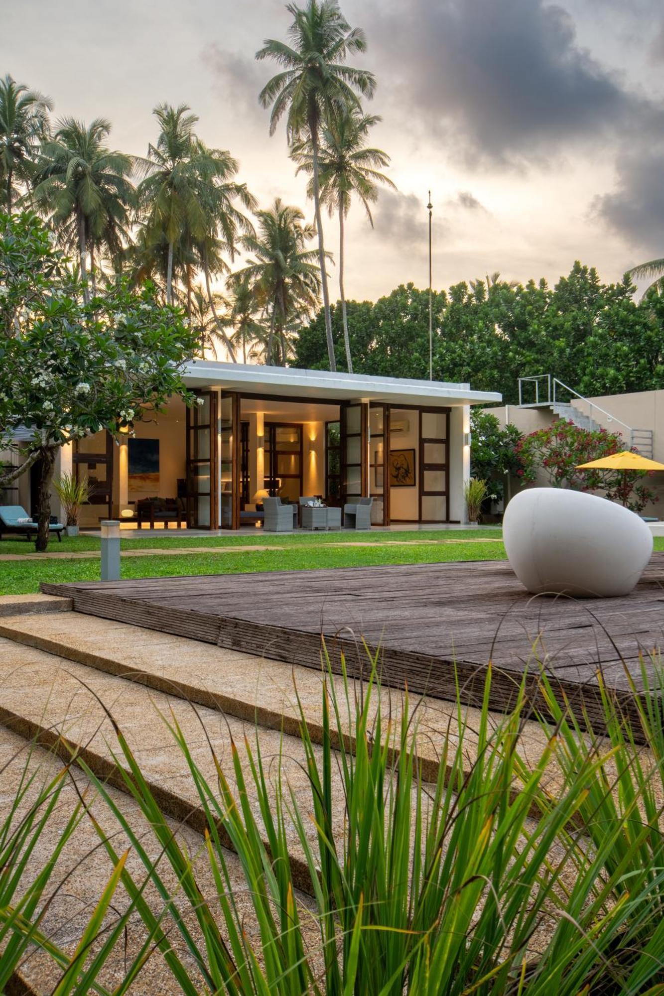 Bentota No 1 Villa Buitenkant foto